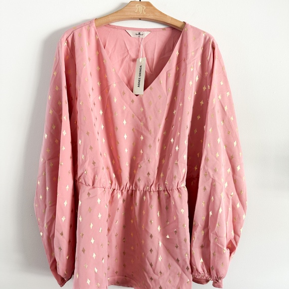 NWT - VNeck Geometric Print Ruffled Elastic Waist Long Sleeved Tunic - 2X - Picture 3 of 9